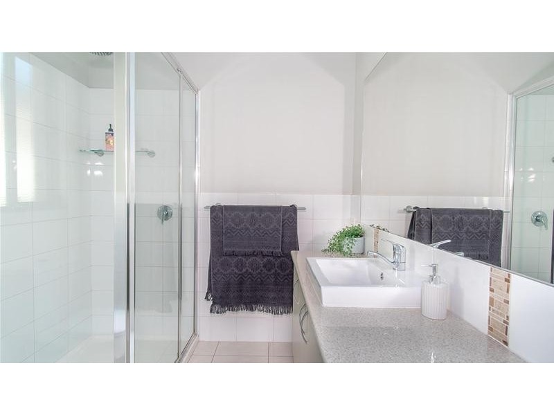 28 Oasis Boulevard, Mildura VIC 3500