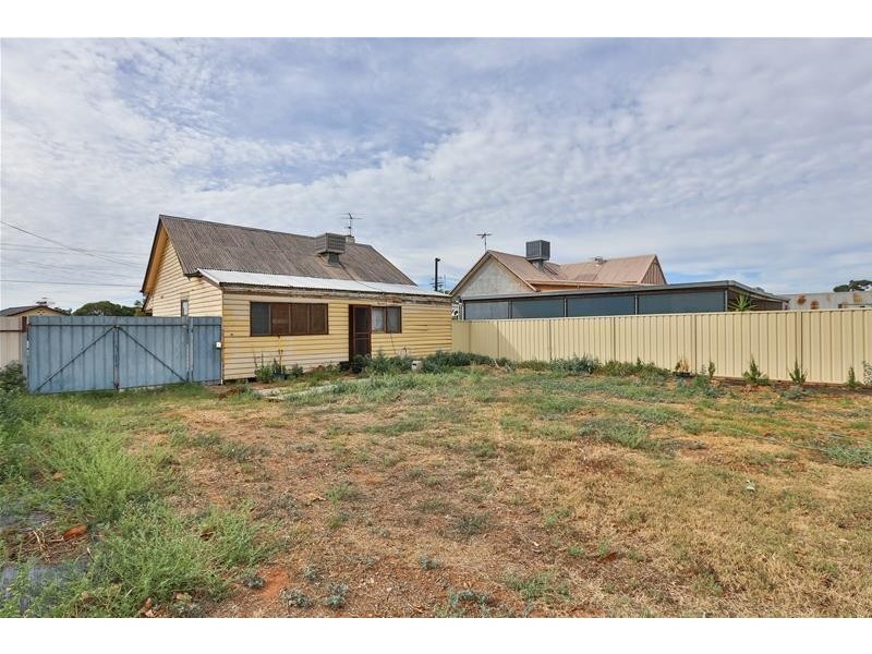 105 San Mateo Avenue, Mildura VIC 3500
