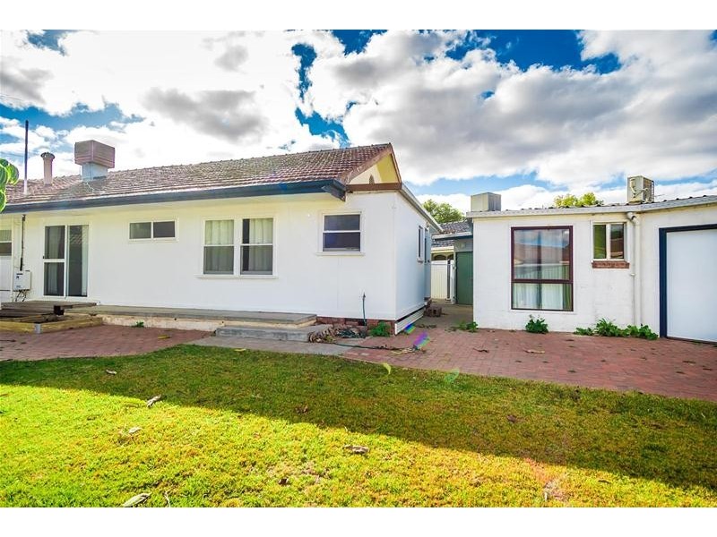 334 Deakin Avenue, Mildura VIC 3500