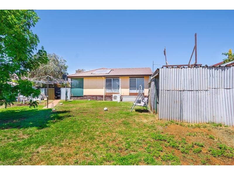 6 Namoi Avenue, Red Cliffs VIC 3496