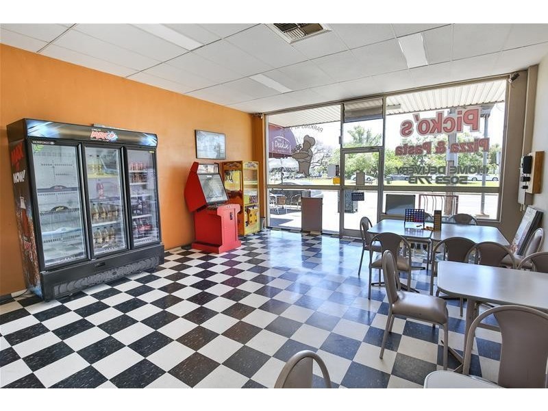 210 210A & 210B Deakin Avenue, Mildura VIC 3500