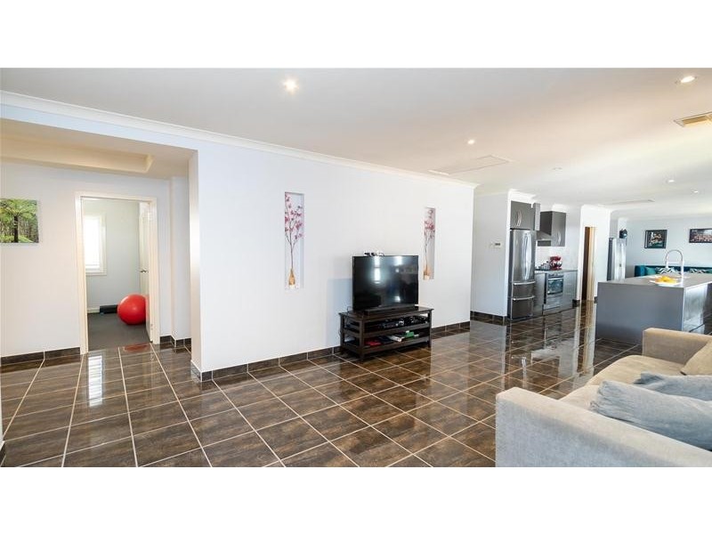 6 Delta Court, Mildura VIC 3500