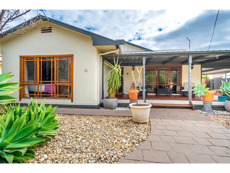 11 Oak Avenue, Mildura VIC 3500