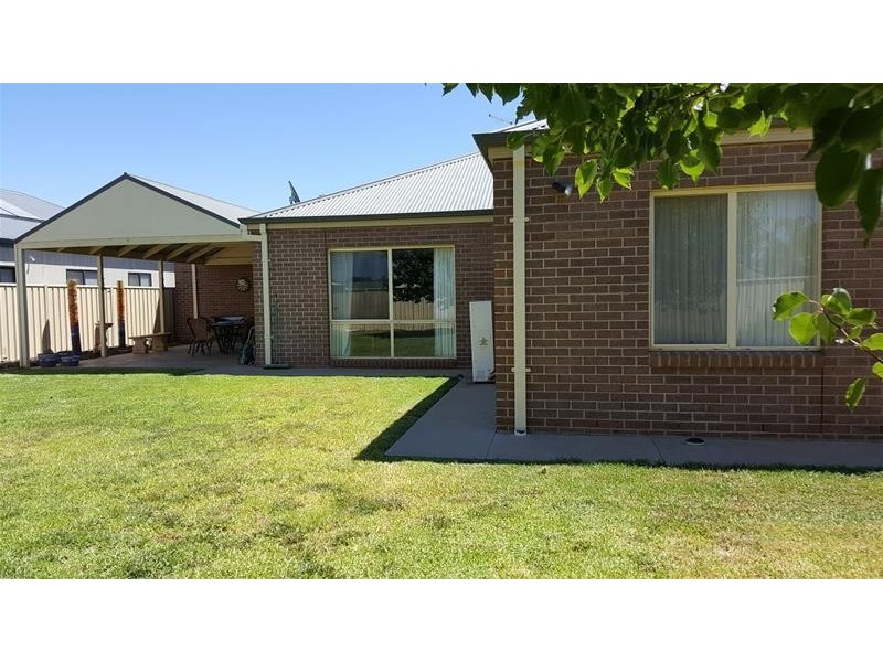 94 Dyar Avenue, Mildura VIC 3500