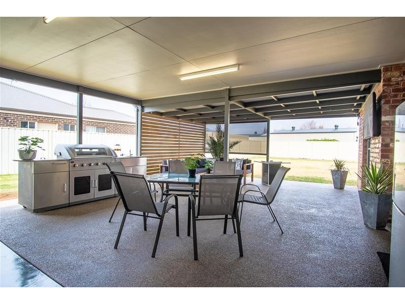 24 Lizlee Drive, Mildura VIC 3500