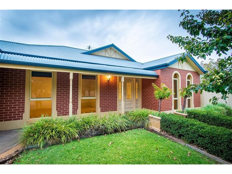 10 Edmund Barton Court, Mildura VIC 3500