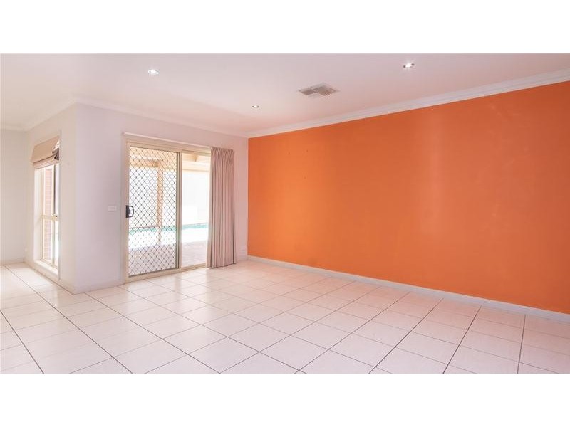 10 Edmund Barton Court, Mildura VIC 3500