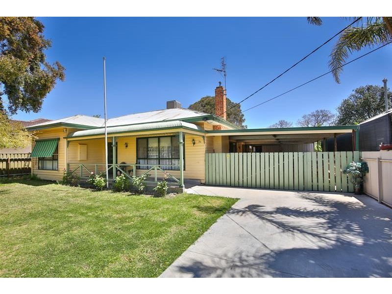 71 Cherry Avenue, Mildura VIC 3500