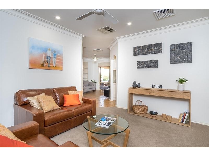 18 Cambridge Terrace, Mildura VIC 3500