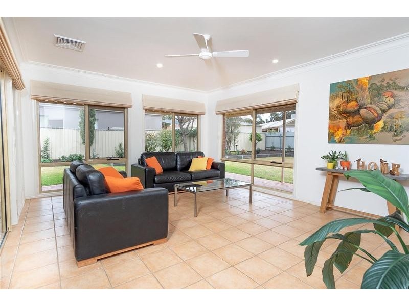 18 Cambridge Terrace, Mildura VIC 3500