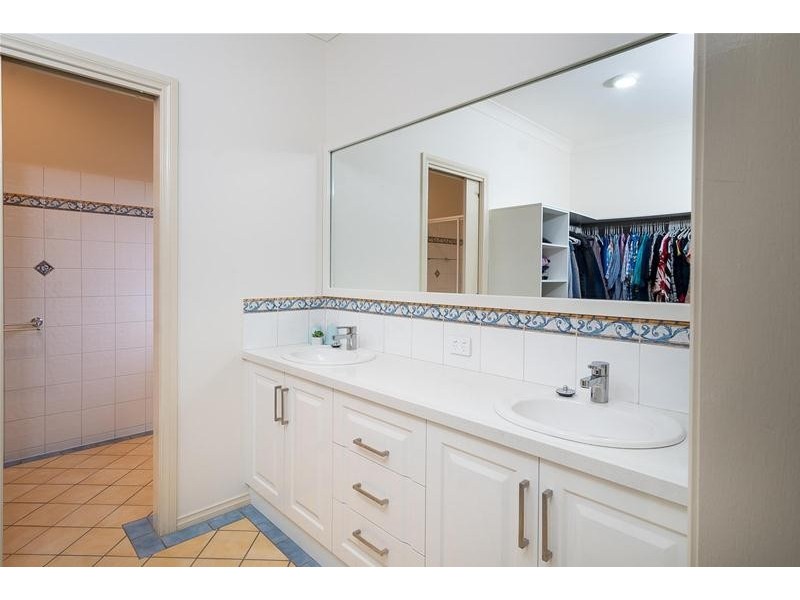 18 Cambridge Terrace, Mildura VIC 3500