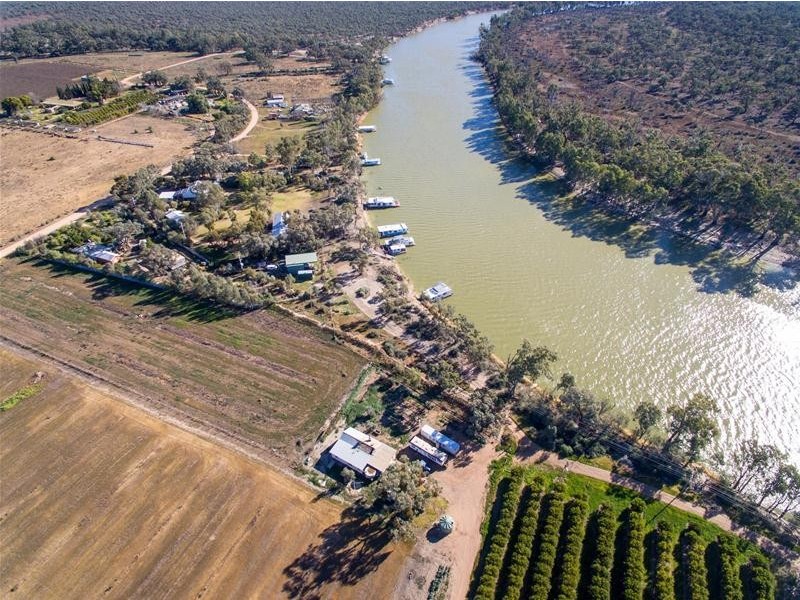 Lots 1 & 2/62 Cootamundra Avenue, Red Cliffs VIC 3496