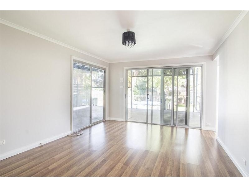 17 Desroy Avenue, Mildura VIC 3500