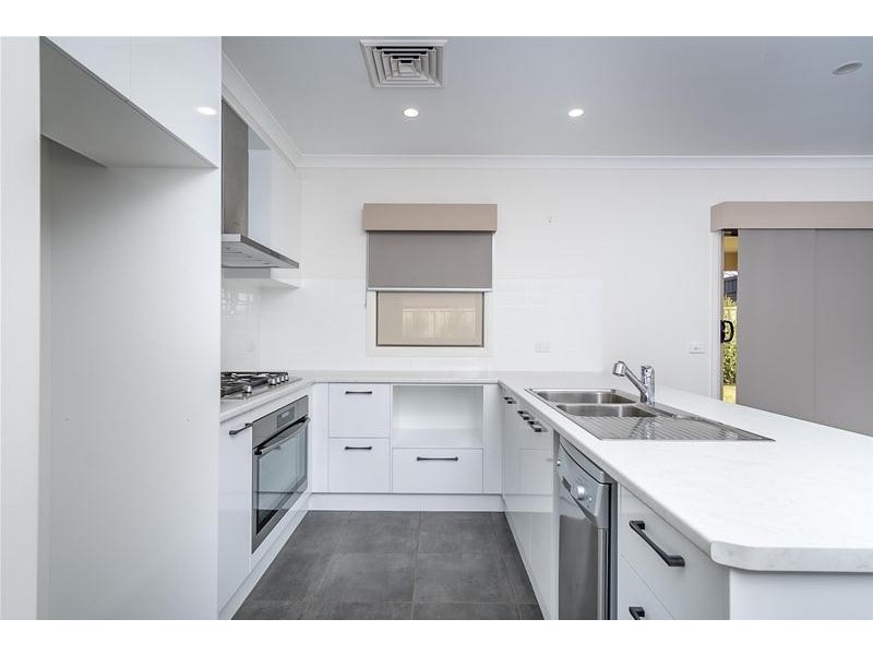 24 Sixteenth  Street, Mildura VIC 3500