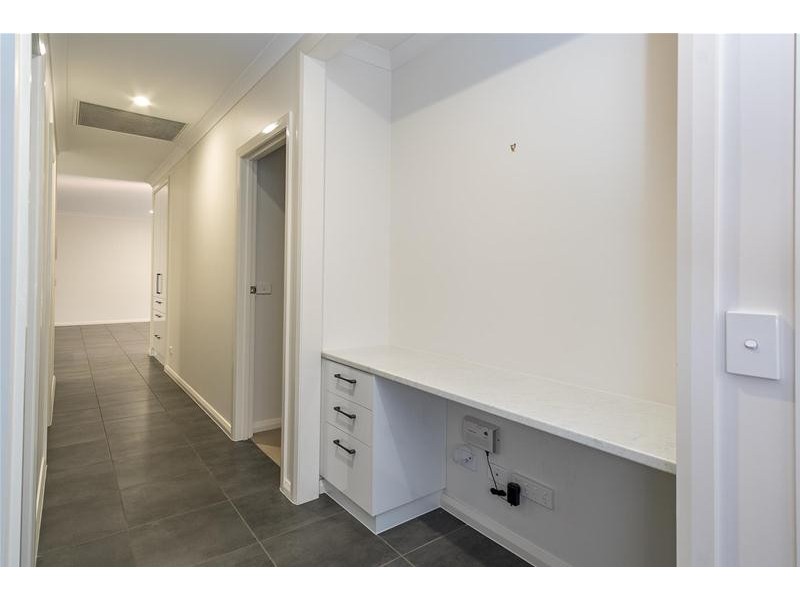 24 Sixteenth  Street, Mildura VIC 3500