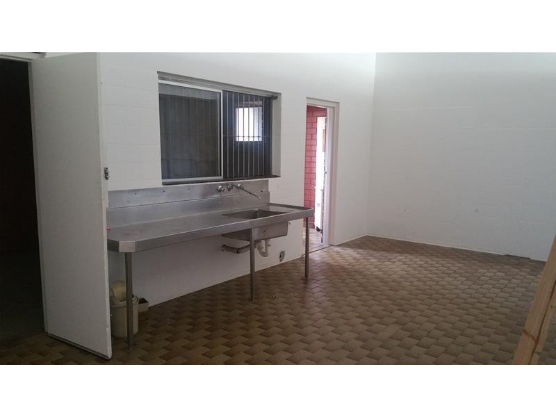 210 Deakin Avenue, Mildura VIC 3500