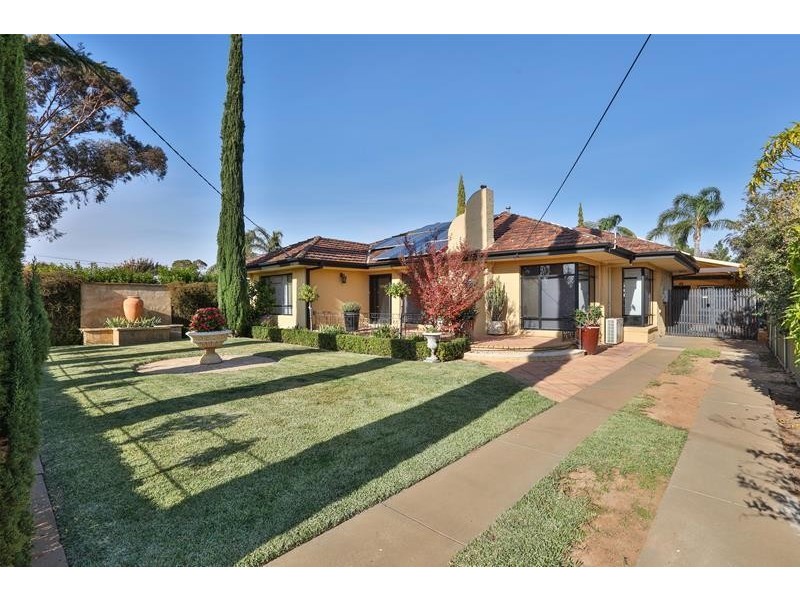 127 Hawthorn Grove, Mildura VIC 3500