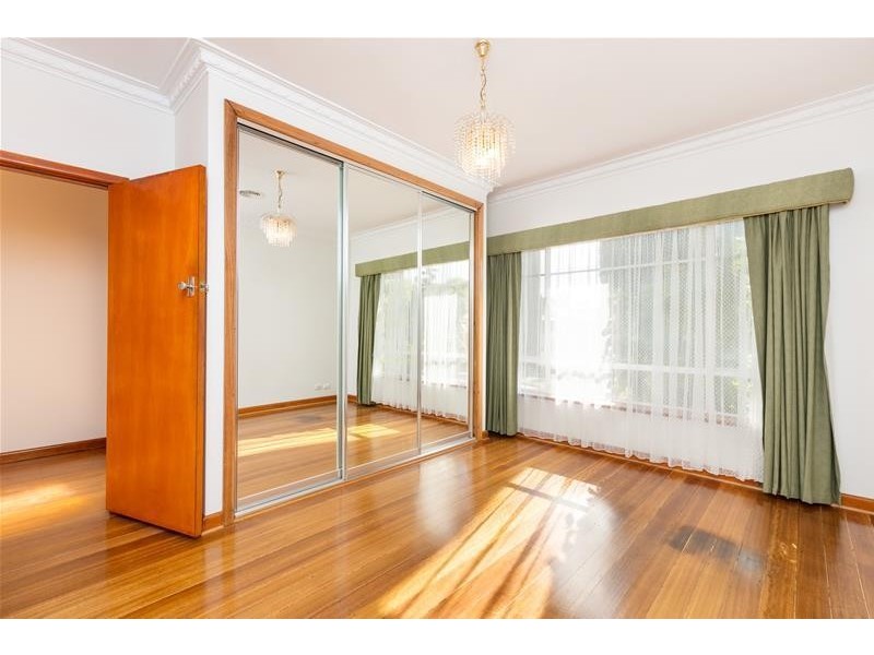 127 Hawthorn Grove, Mildura VIC 3500