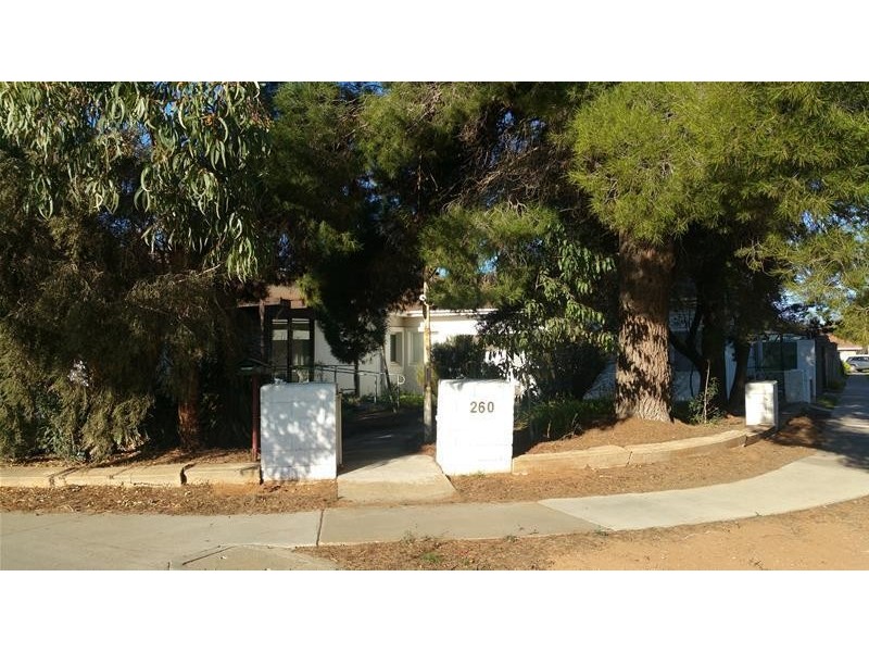 260 Deakin Avenue, Mildura VIC 3500