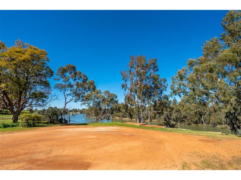 117 Adelaide Street, Gol Gol NSW 2738