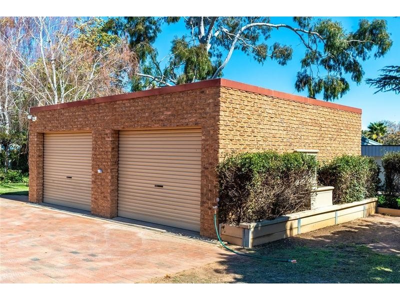 117 Adelaide Street, Gol Gol NSW 2738