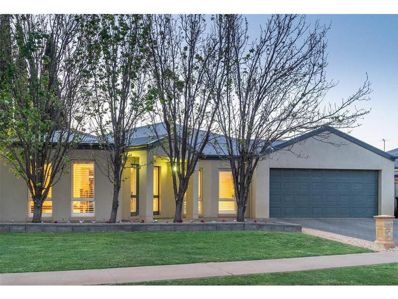 24 Leichhardt Drive, Mildura VIC 3500