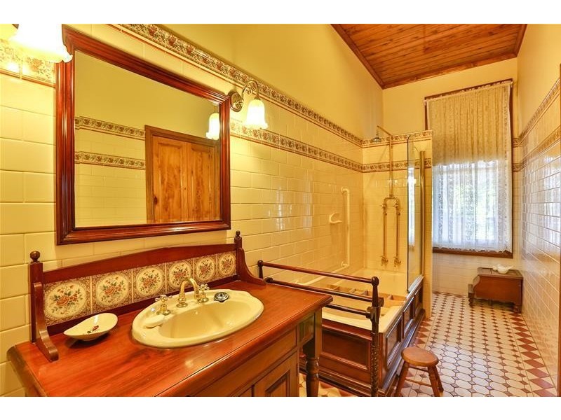 2 Chaffey Avenue, Mildura VIC 3500