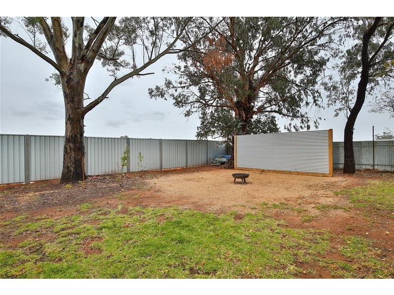 9 Rodwells Road, Birdwoodton VIC 3505