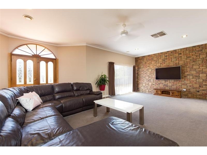 6 Mayfield Rise, Mildura VIC 3500
