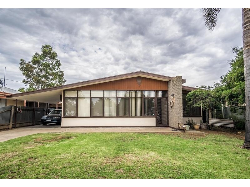 11 Barry Avenue, Mildura VIC 3500