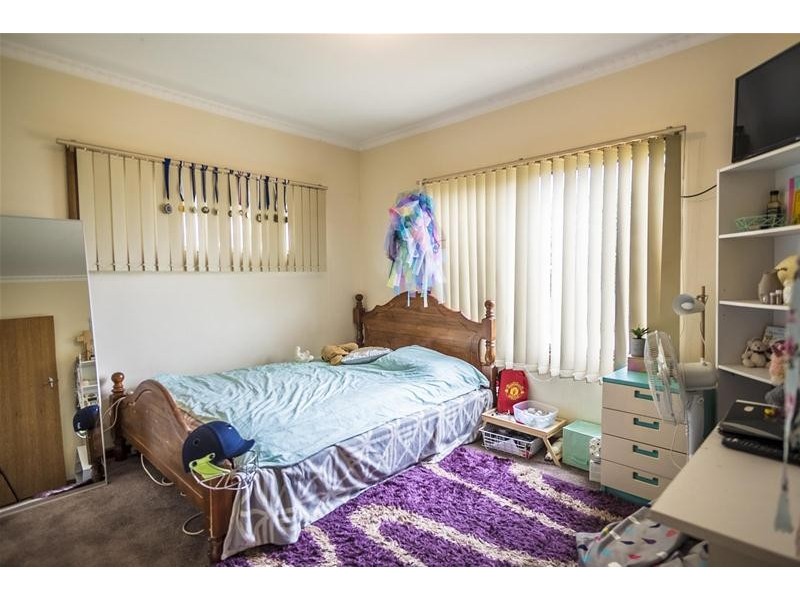 11 Barry Avenue, Mildura VIC 3500