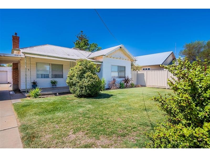 8 O’Bryan Street, Merbein VIC 3505