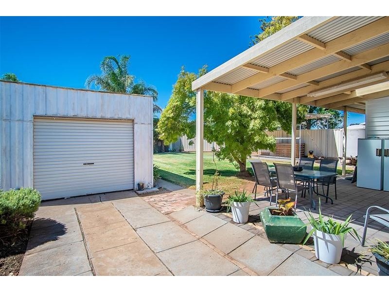 8 O’Bryan Street, Merbein VIC 3505
