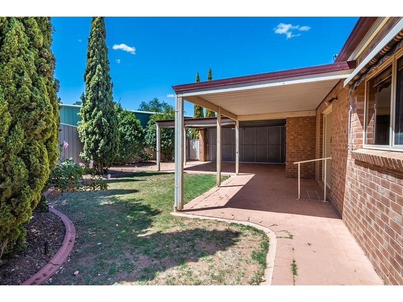 2 Sturt Court, Mildura VIC 3500