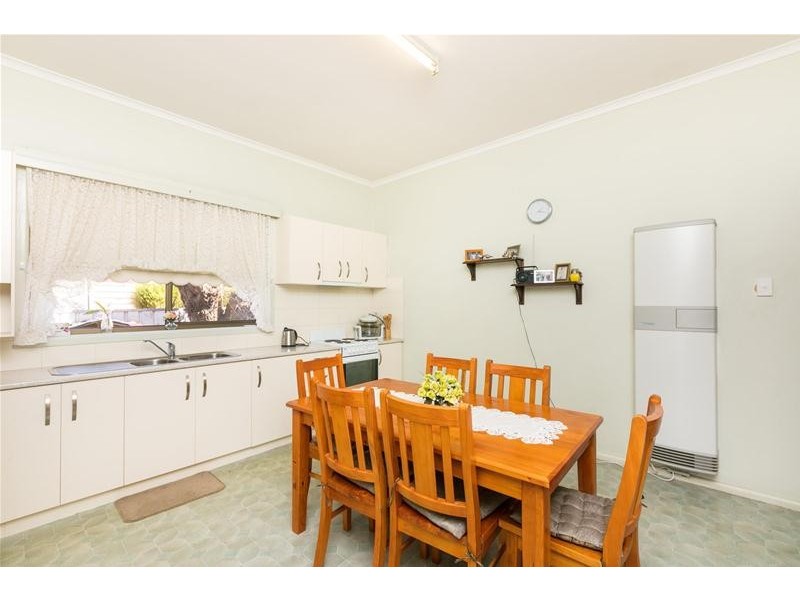 122 Magnolia Avenue, Mildura VIC 3500