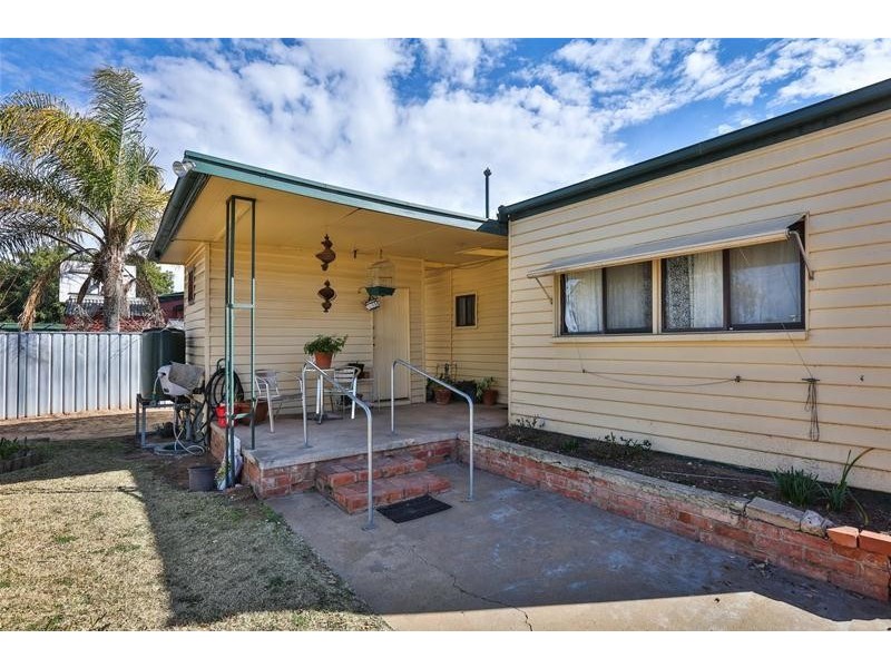122 Magnolia Avenue, Mildura VIC 3500