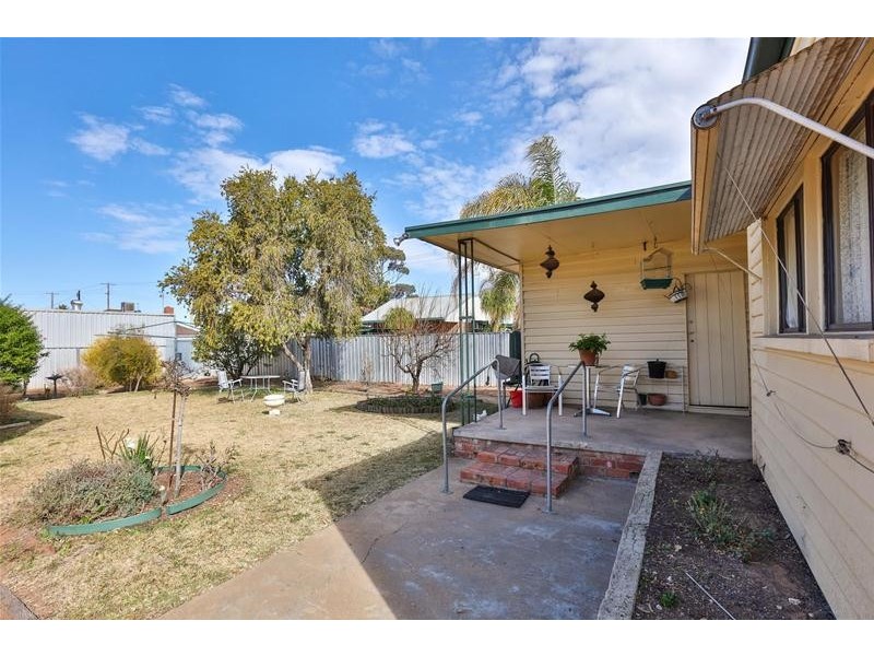 122 Magnolia Avenue, Mildura VIC 3500
