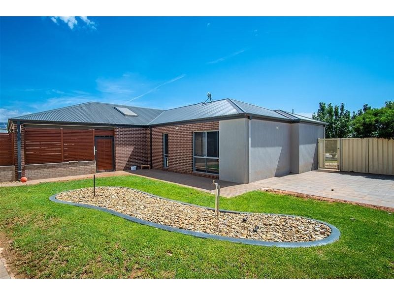 3 Ysonde Avenue, Irymple VIC 3498