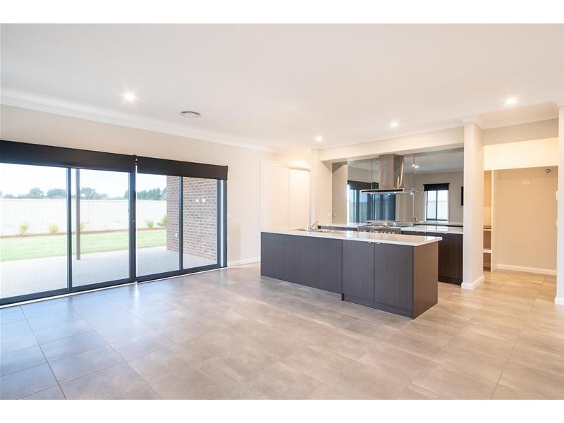 16 Cufari Drive, Red Cliffs VIC 3496