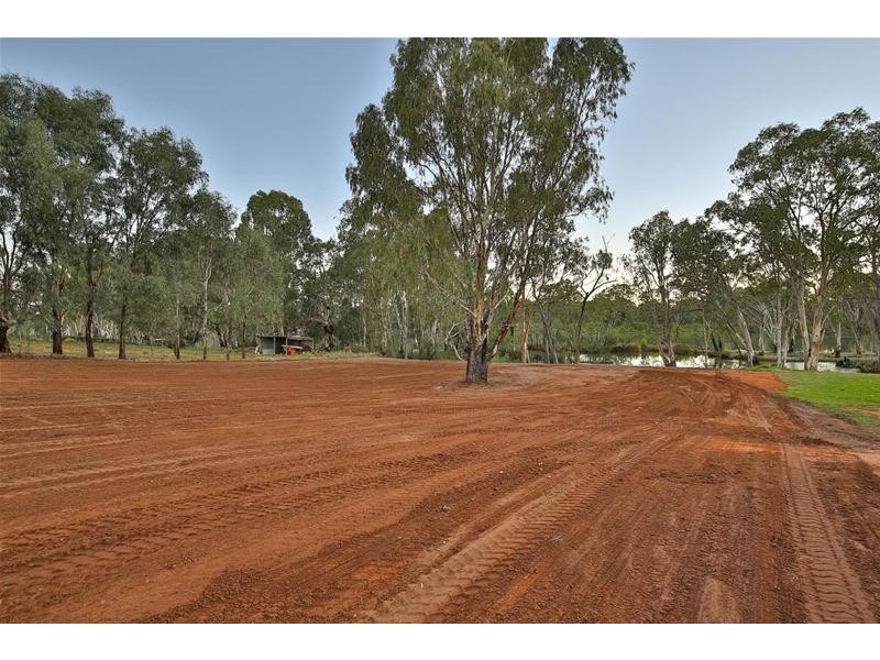 12 Murray Street, Gol Gol NSW 2738