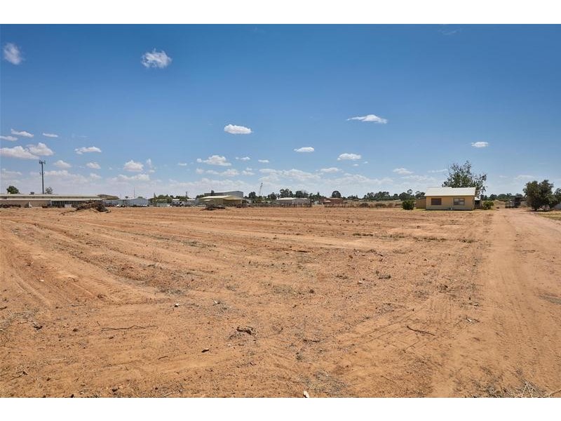 753-769 Koorlong Avenue, Irymple VIC 3498