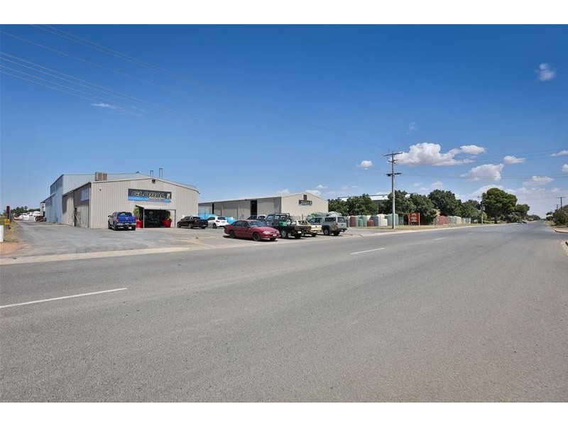 753-769 Koorlong Avenue, Irymple VIC 3498