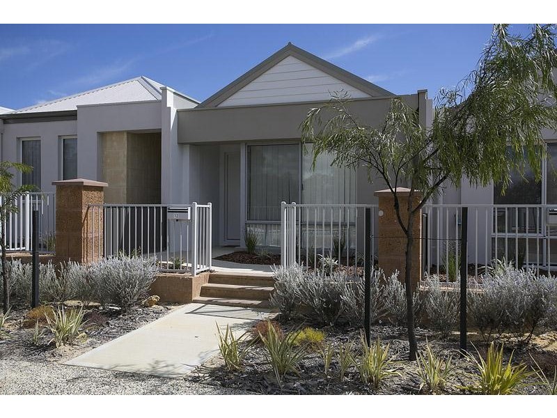 12 Nodder Lane, Banksia Grove WA 6031