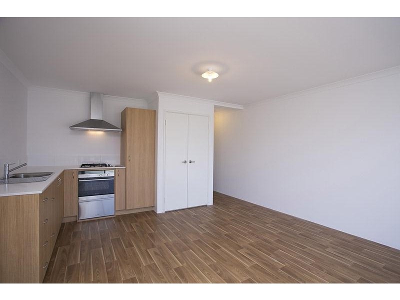 12 Nodder Lane, Banksia Grove WA 6031