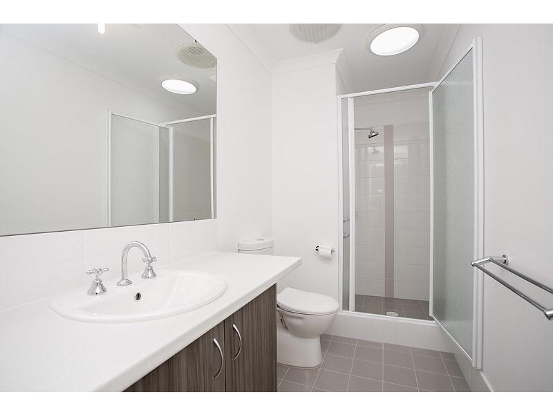 12 Nodder Lane, Banksia Grove WA 6031