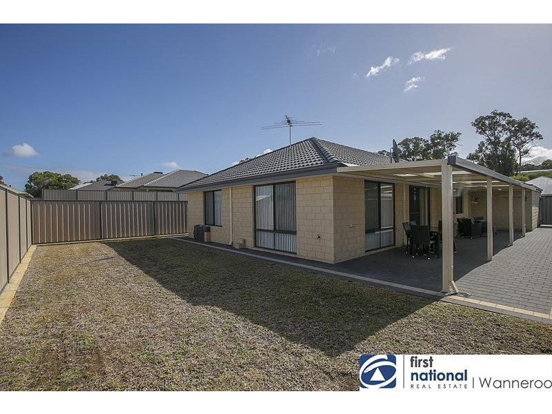 12 Stockholm Road, Wanneroo WA 6065