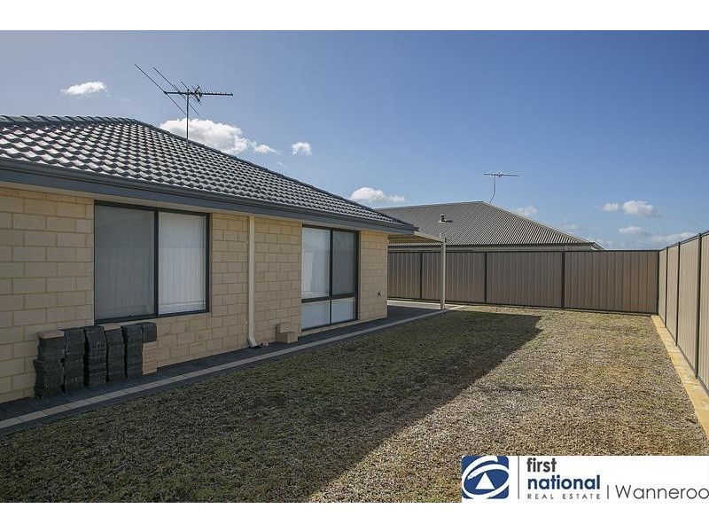 12 Stockholm Road, Wanneroo WA 6065