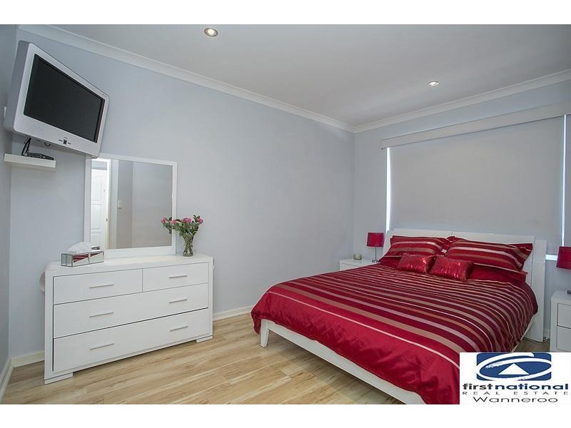 7/40 Kemp Street, Pearsall WA 6065