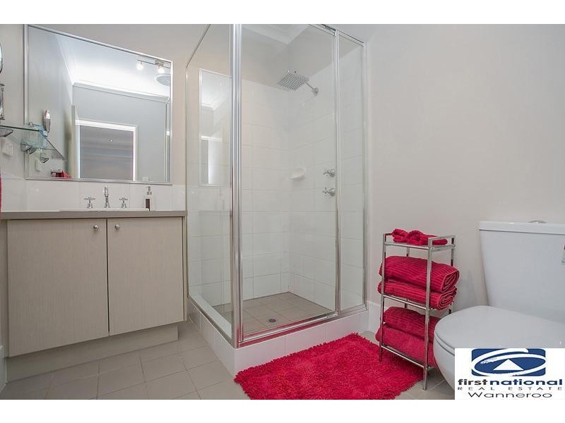 7/40 Kemp Street, Pearsall WA 6065