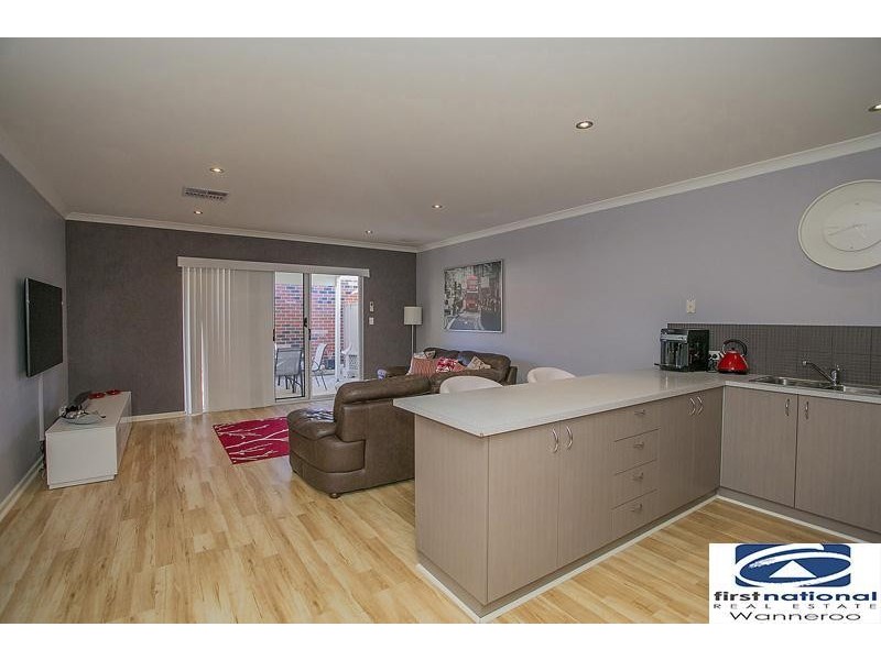 7/40 Kemp Street, Pearsall WA 6065